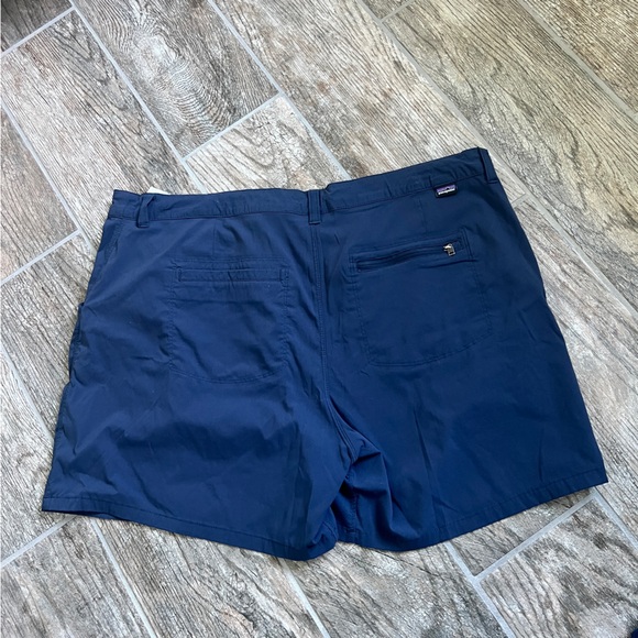 Patagonia Quandary Hiking Shorts, Navy Blue, Women’s Size 16 - Picture 9 of 11